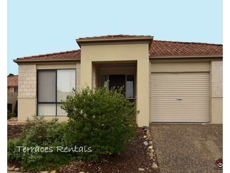 98/24 Amsonia Court, Arundel QLD 4214