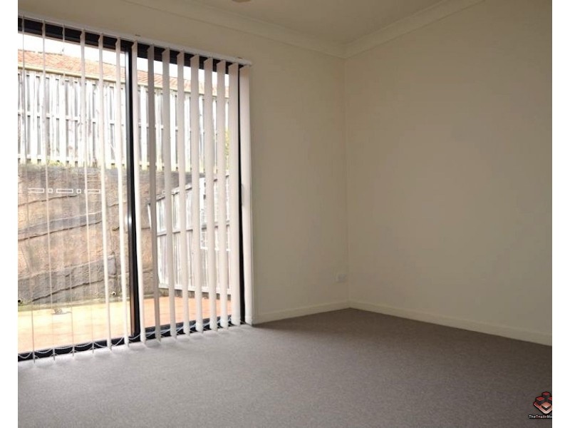 98/24 Amsonia Court, Arundel QLD 4214