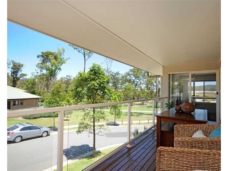 21 Castello Circuit, Varsity Lakes QLD 4227