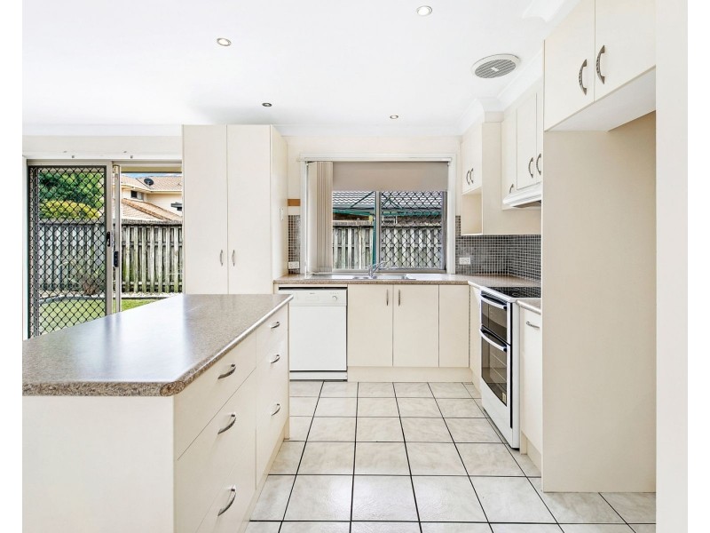 12 Bluemoon Close, Burleigh Waters QLD 4220