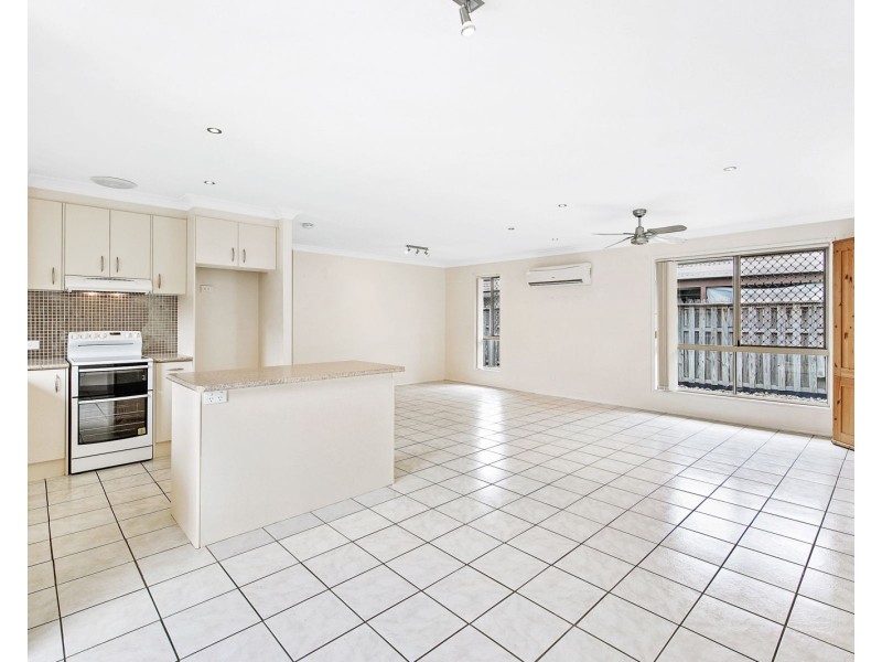 12 Bluemoon Close, Burleigh Waters QLD 4220