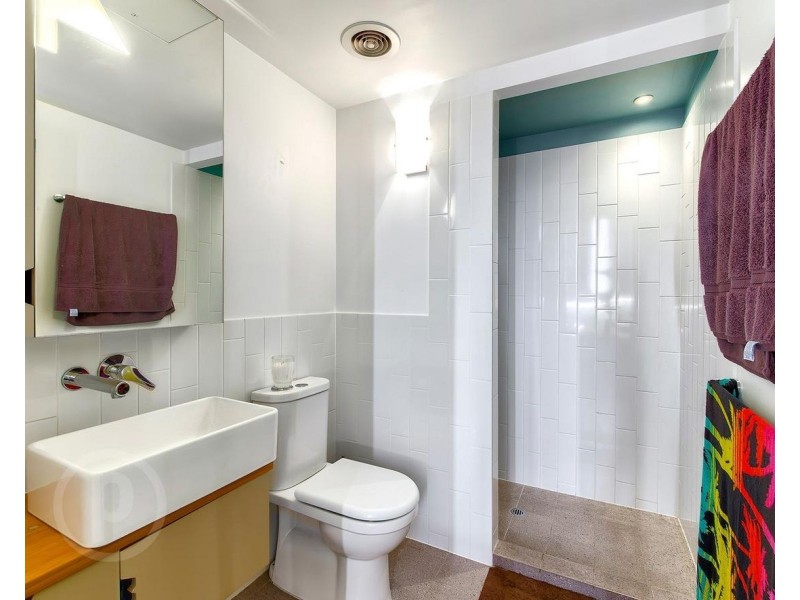 U605/8 Skyring Terrace, Teneriffe QLD 4005