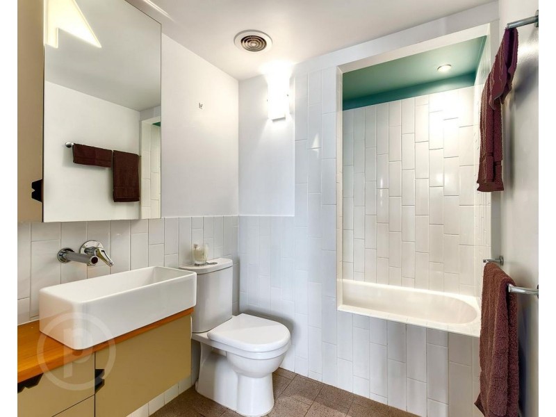 U605/8 Skyring Terrace, Teneriffe QLD 4005