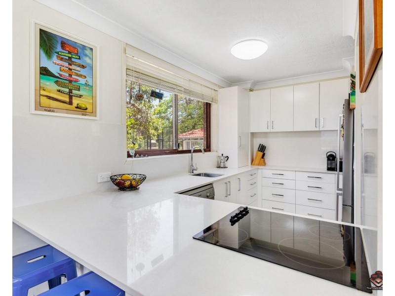 20A Old Burleigh Road, Surfers Paradise QLD 4217