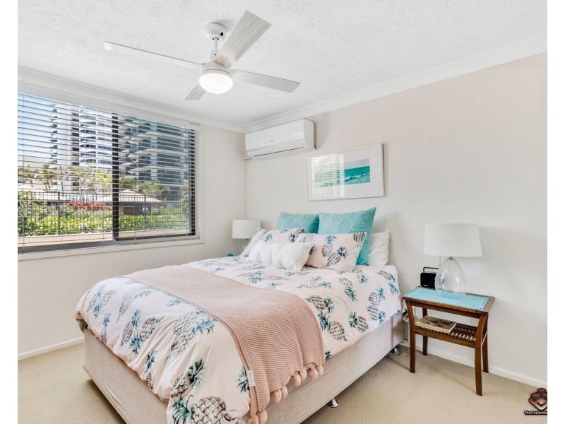 20A Old Burleigh Road, Surfers Paradise QLD 4217