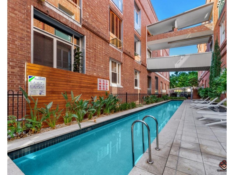 64 Macquarie Street, Teneriffe QLD 4005