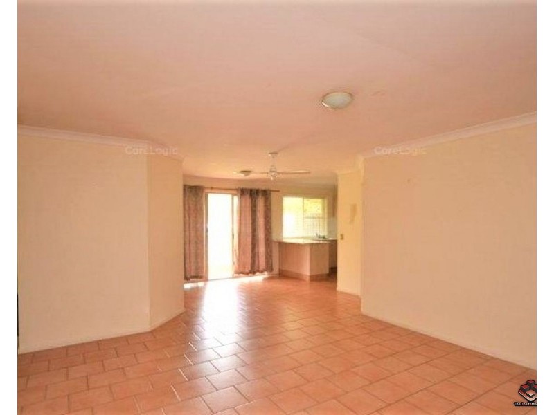 18/167 Central Street, Labrador QLD 4215