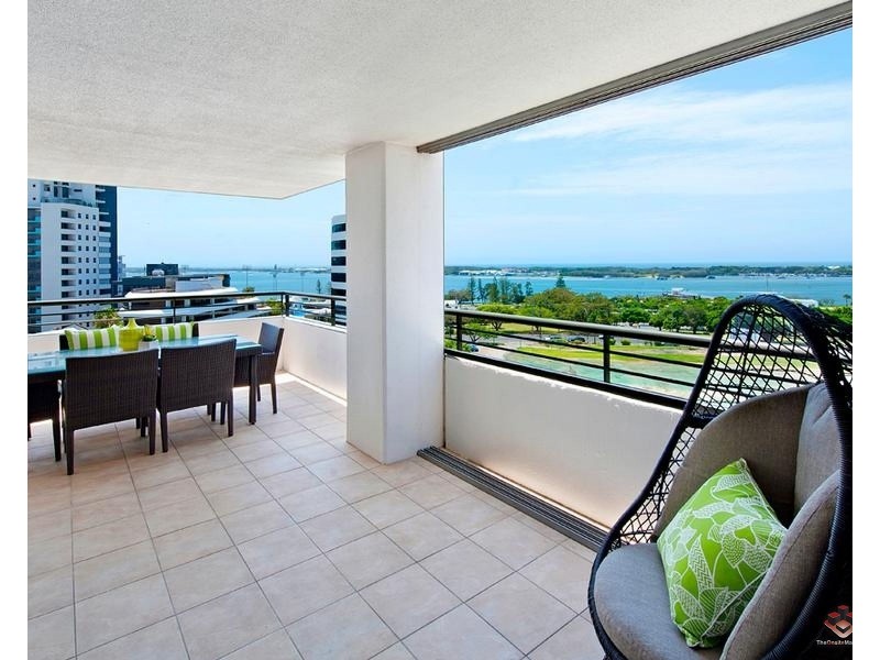 105 Scarborough Street, Southport QLD 4215