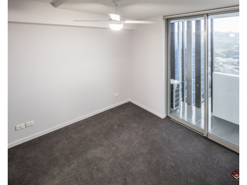 17 Carl Street, Woolloongabba QLD 4102