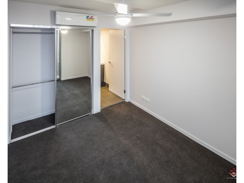 17 Carl Street, Woolloongabba QLD 4102