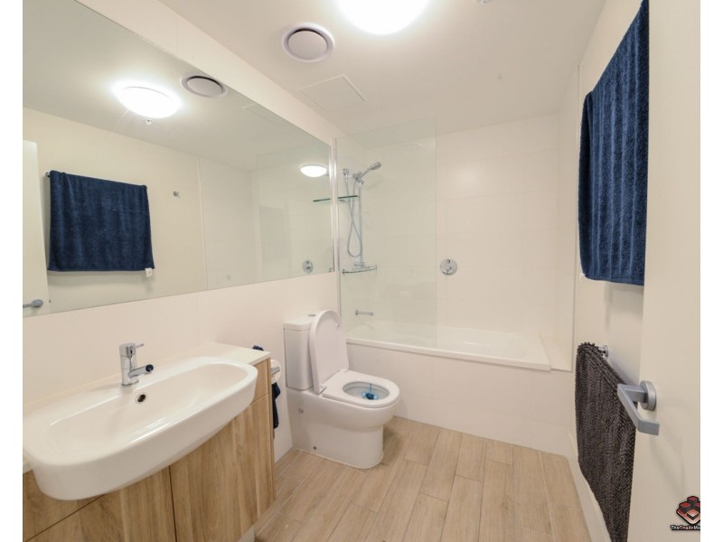 37B Harbour Road, Hamilton QLD 4007
