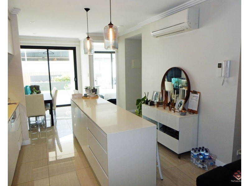 38 Love Street, Bulimba QLD 4171