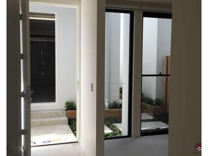 ID:3892443/19 Theatre Drive, Benowa QLD 4217