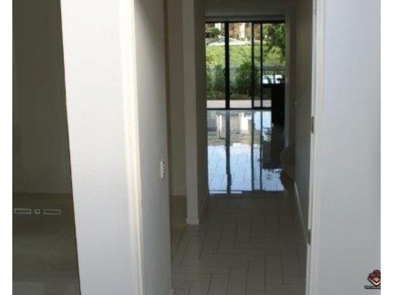 ID:3892443/19 Theatre Drive, Benowa QLD 4217