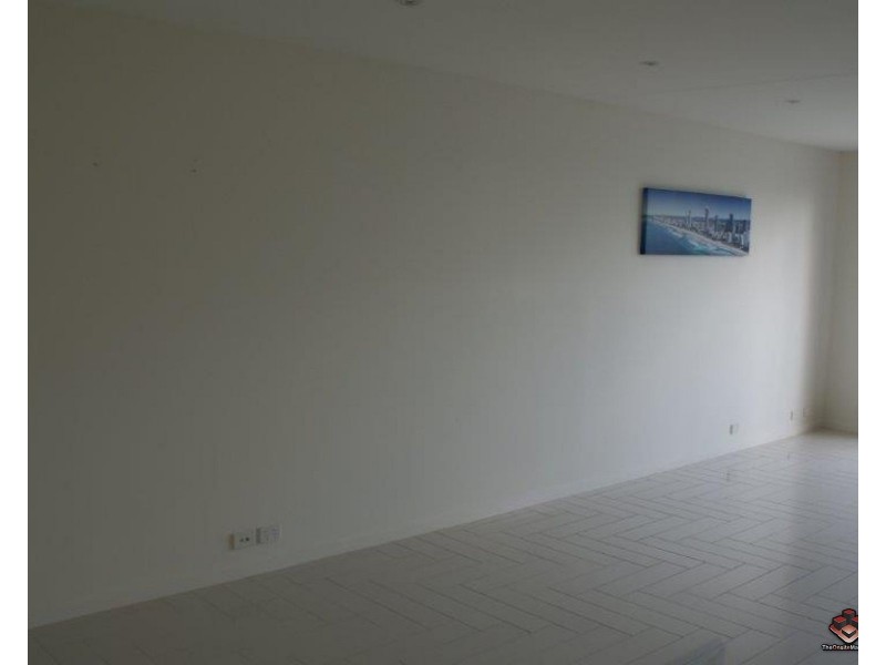 ID:3892443/19 Theatre Drive, Benowa QLD 4217