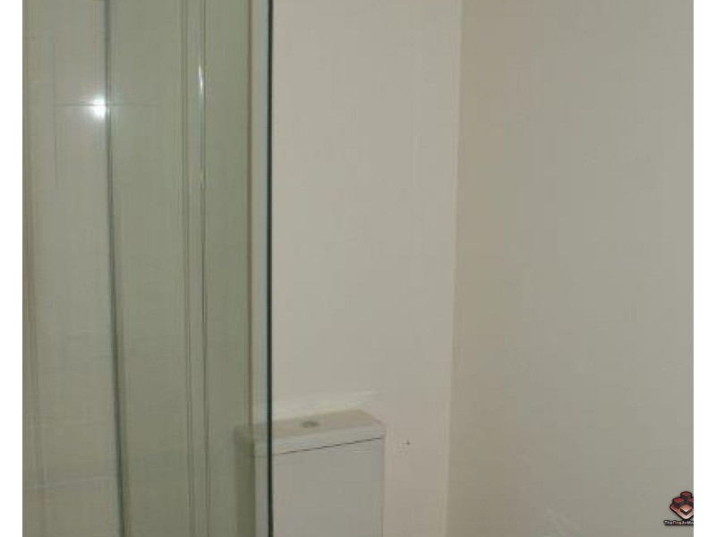 ID:3892443/19 Theatre Drive, Benowa QLD 4217