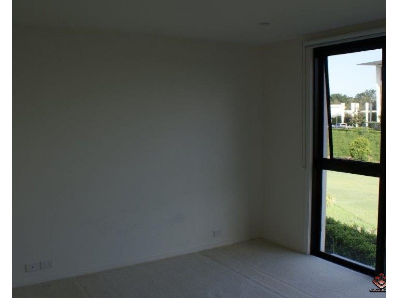 ID:3892443/19 Theatre Drive, Benowa QLD 4217