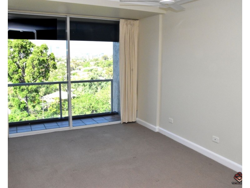 180 Swann Road, Taringa QLD 4068