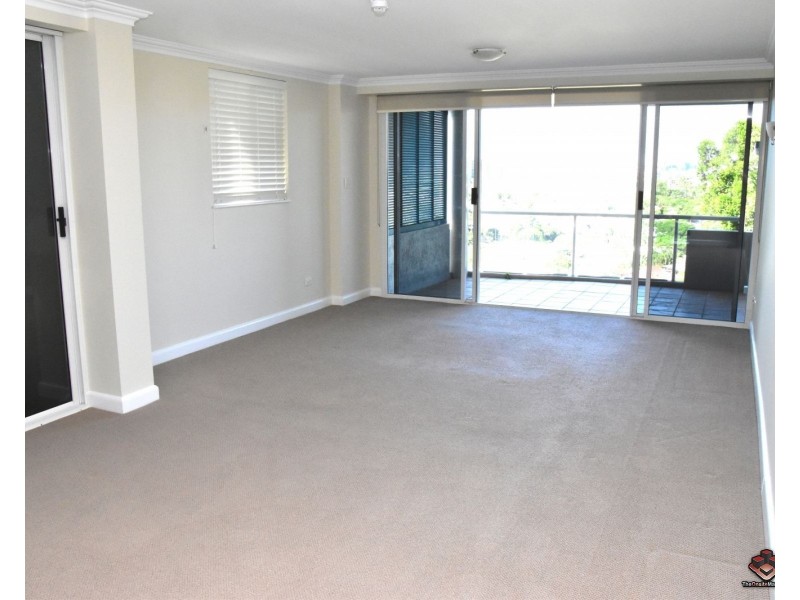 180 Swann Road, Taringa QLD 4068