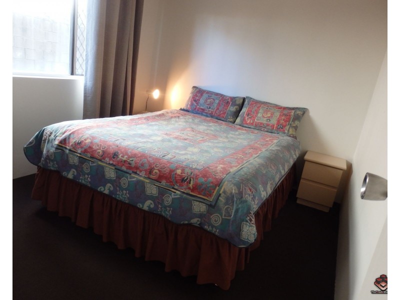 138 Marine Parade, Southport QLD 4215