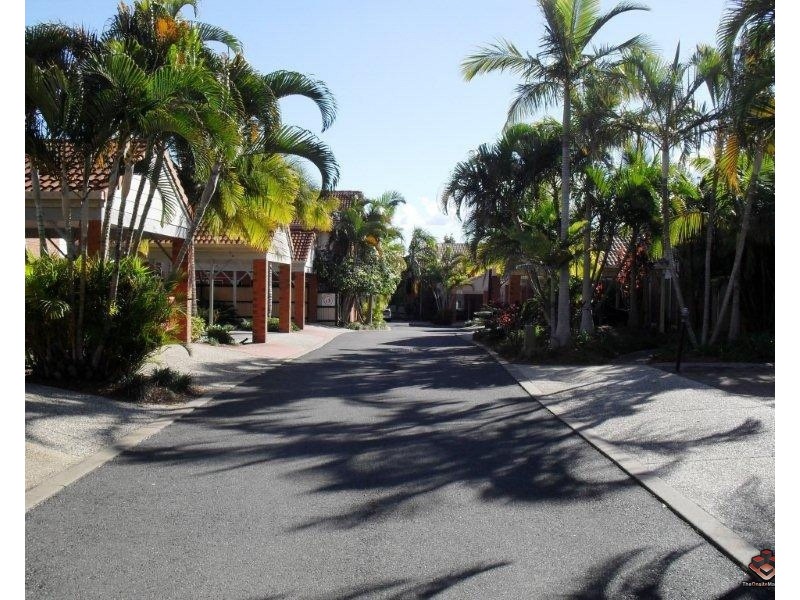 60 Whitby Street, Southport QLD 4215