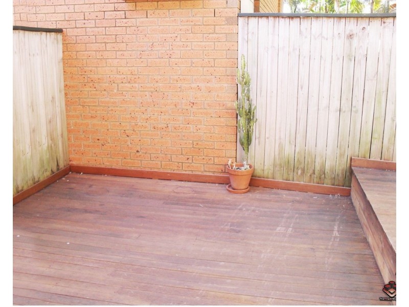 60 Whitby Street, Southport QLD 4215