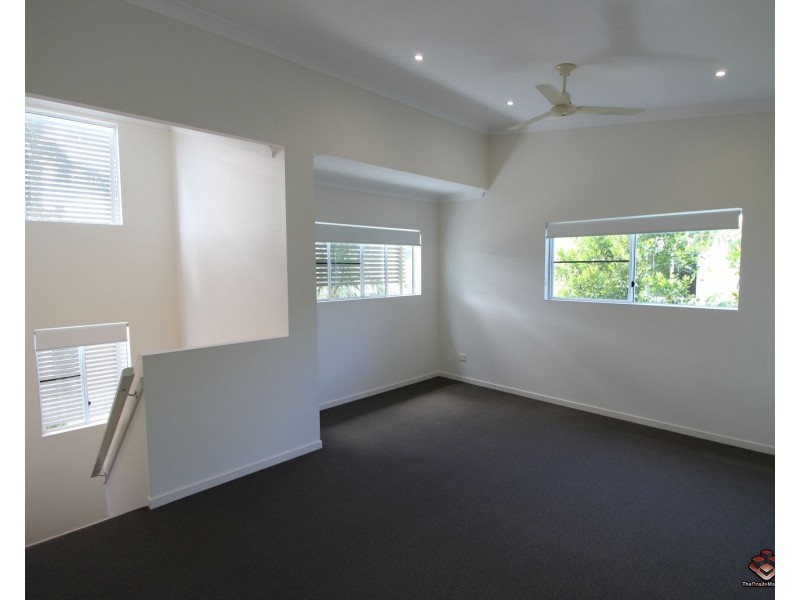 65 Manooka Drive, Cannonvale QLD 4802