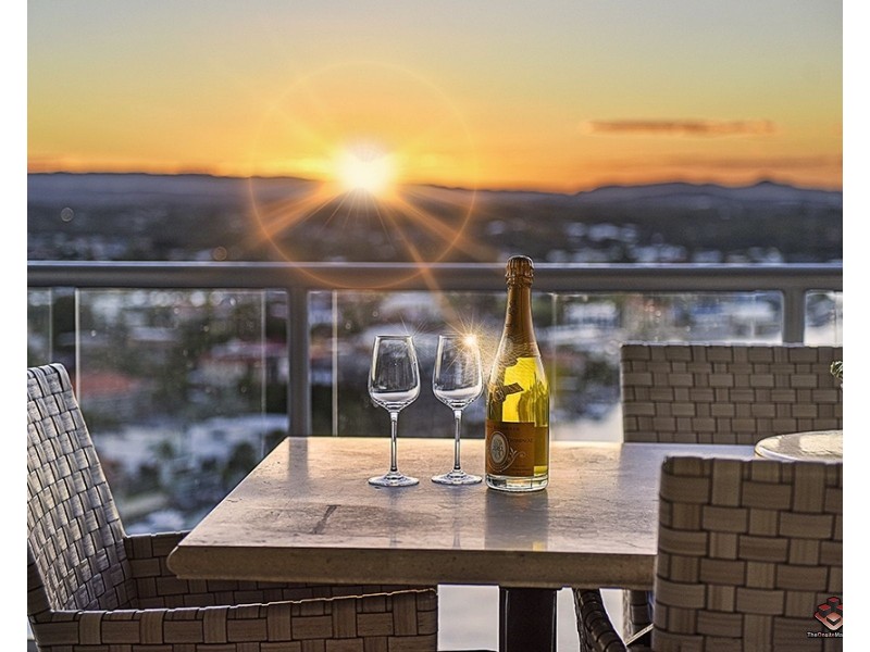 40 Riverview Parade, Surfers Paradise QLD 4217