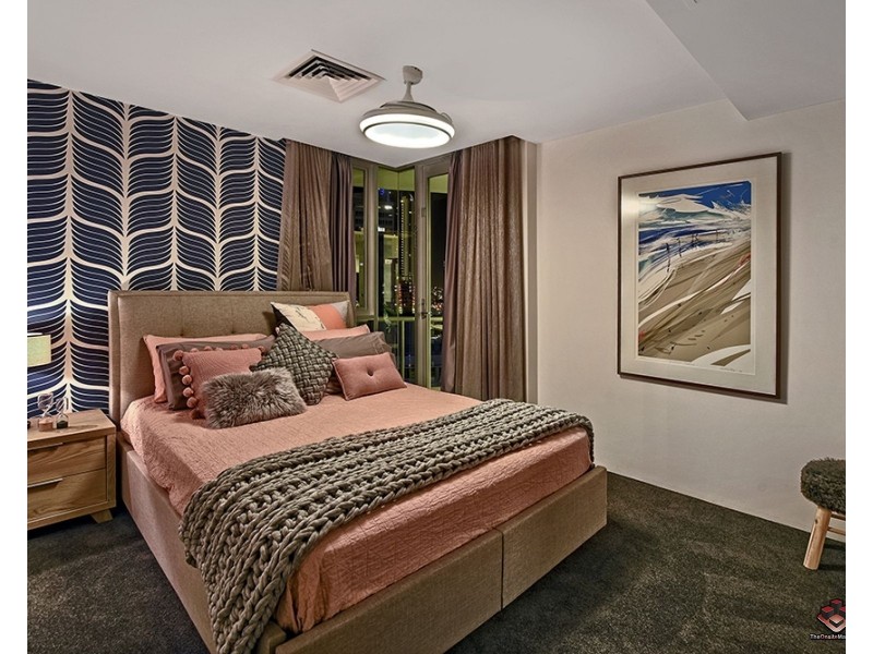 40 Riverview Parade, Surfers Paradise QLD 4217