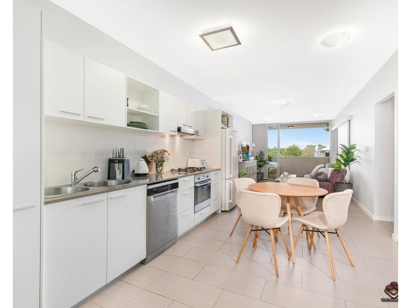 30/18 Riverbend Place, Bulimba QLD 4171