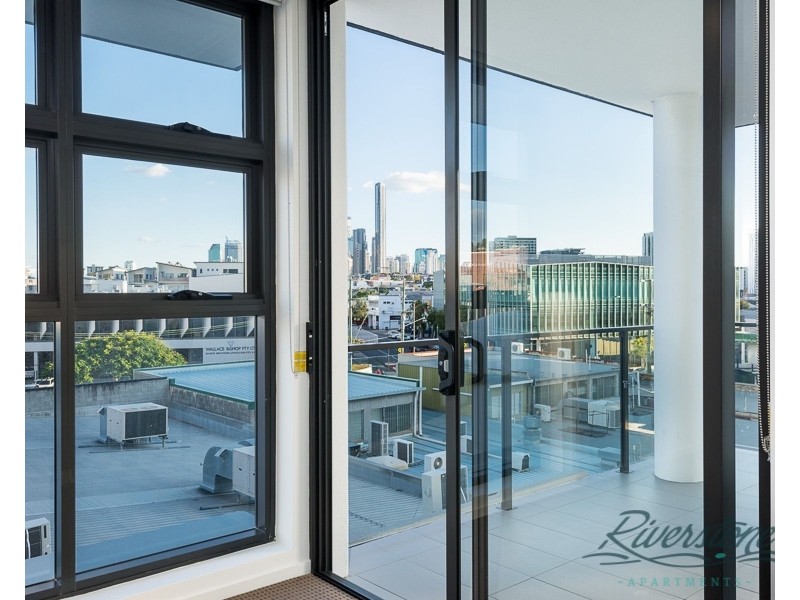 908/8 Masters Street, Newstead QLD 4006