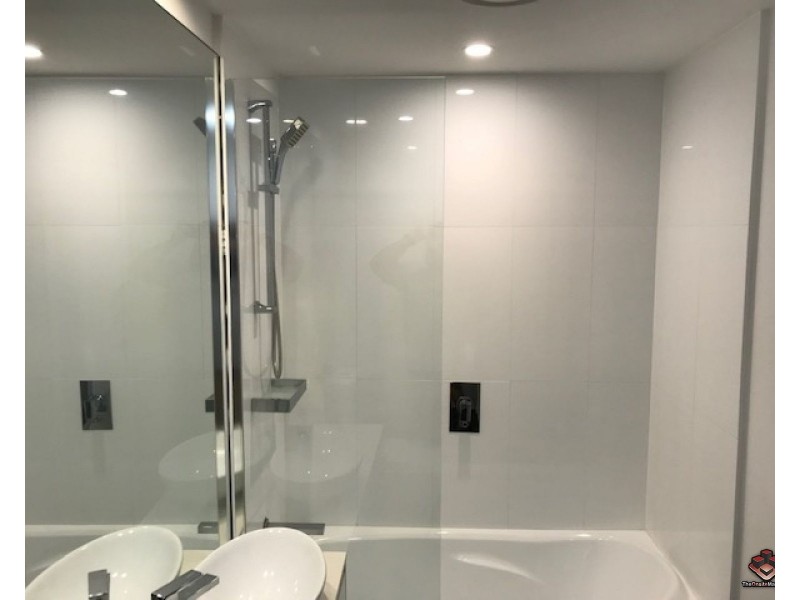 712/19 Imperial Parade, Labrador QLD 4215