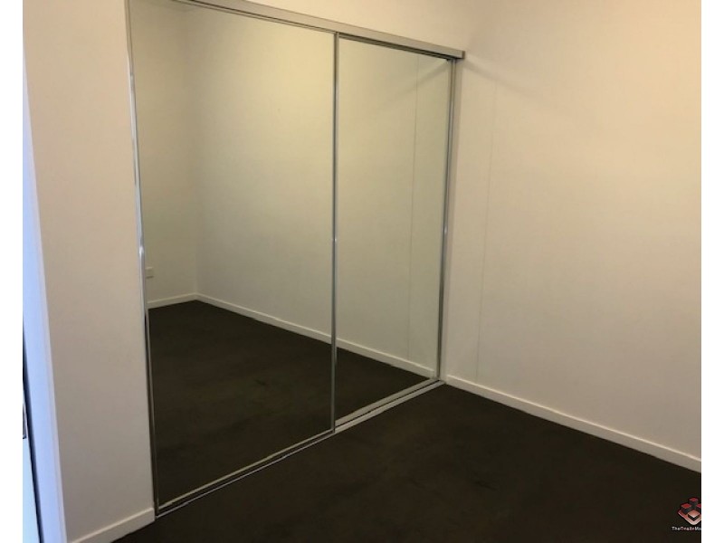 712/19 Imperial Parade, Labrador QLD 4215