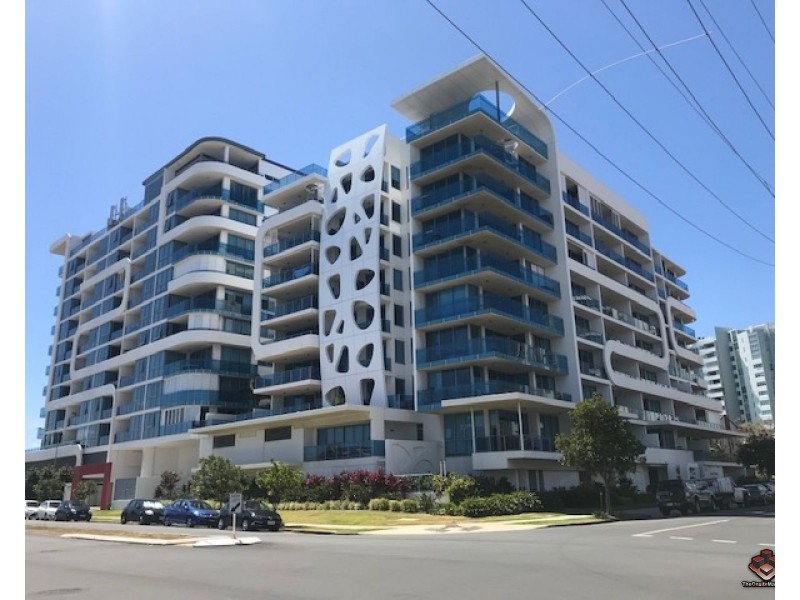 712/19 Imperial Parade, Labrador QLD 4215