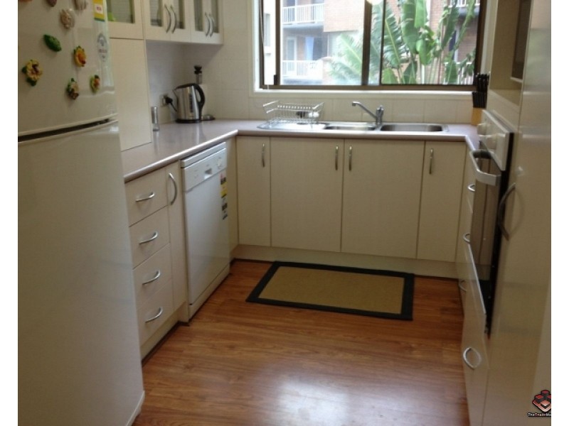 5-7 Old Burleigh Road, Surfers Paradise QLD 4217