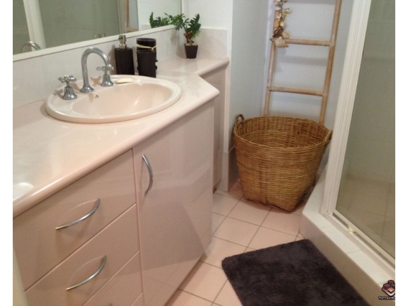 5-7 Old Burleigh Road, Surfers Paradise QLD 4217