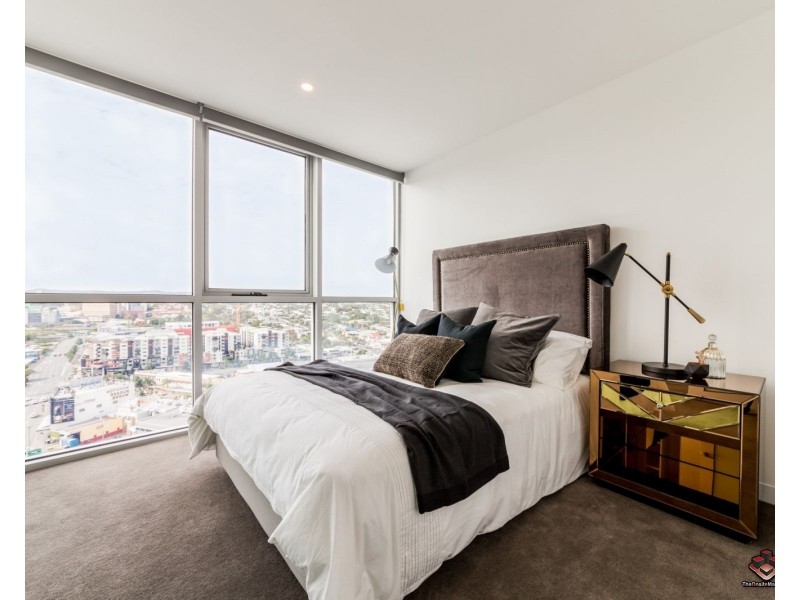 855 Stanley Street, Woolloongabba QLD 4102