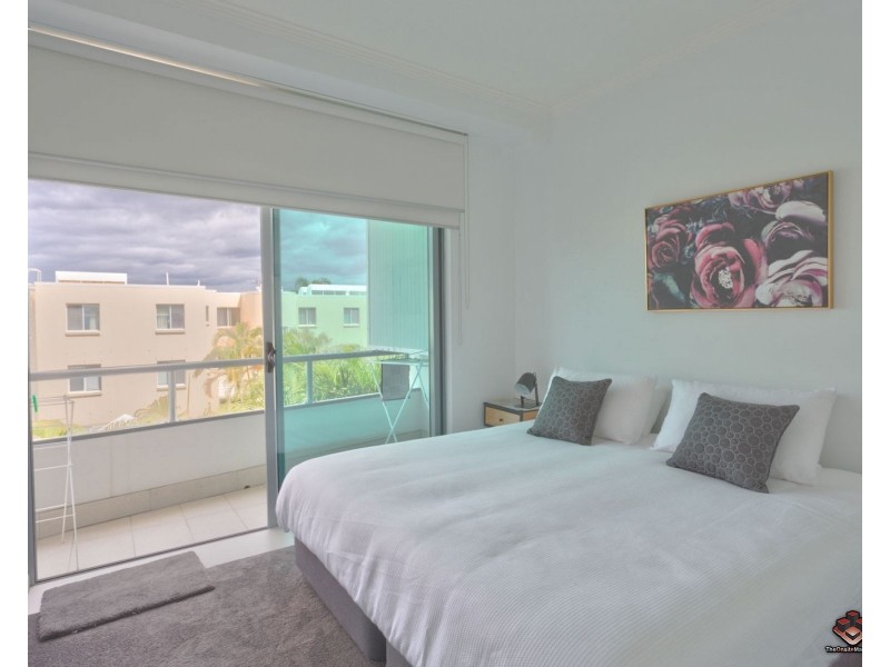 20-28 Bayview Street, Runaway Bay QLD 4216