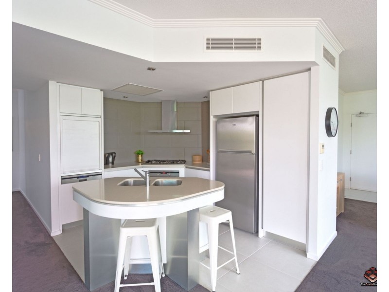 20-28 Bayview Street, Runaway Bay QLD 4216