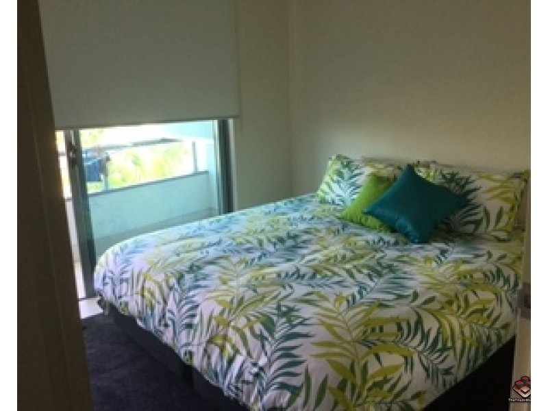 20-28 Bayview Street, Runaway Bay QLD 4216