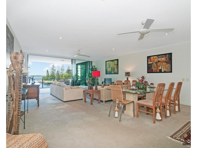 4203/323 Bayview Street, Hollywell QLD 4216