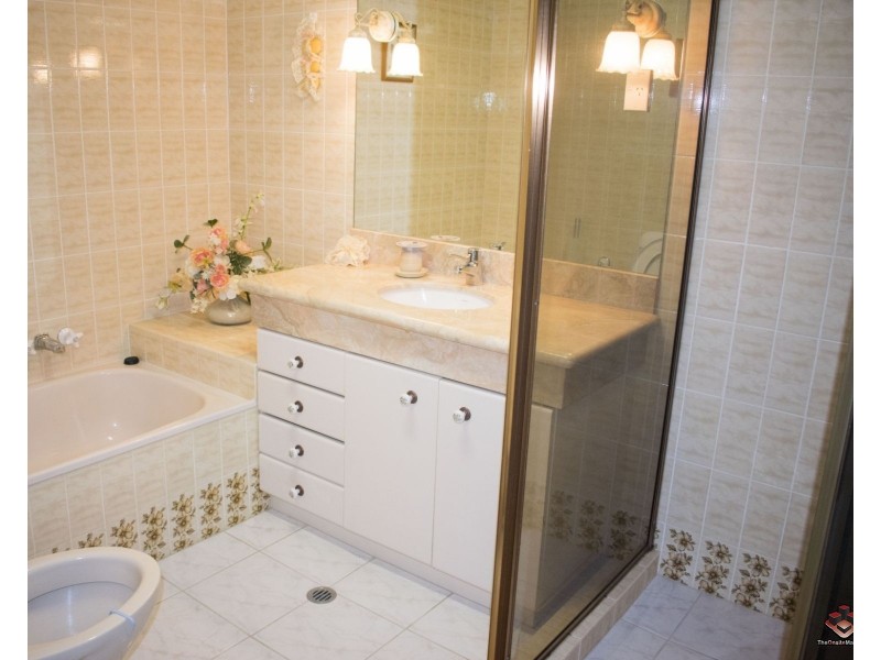 4 Old Burleigh Road, Surfers Paradise QLD 4217