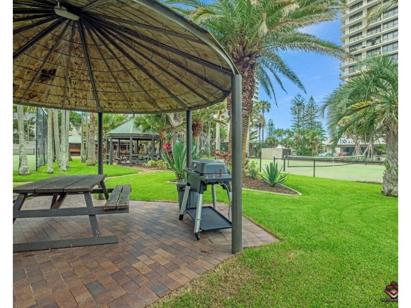 4 Old Burleigh Road, Surfers Paradise QLD 4217