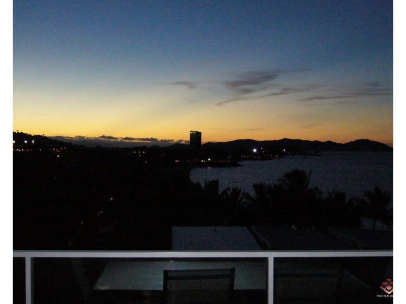 6 Mariners Drive, Townsville City QLD 4810