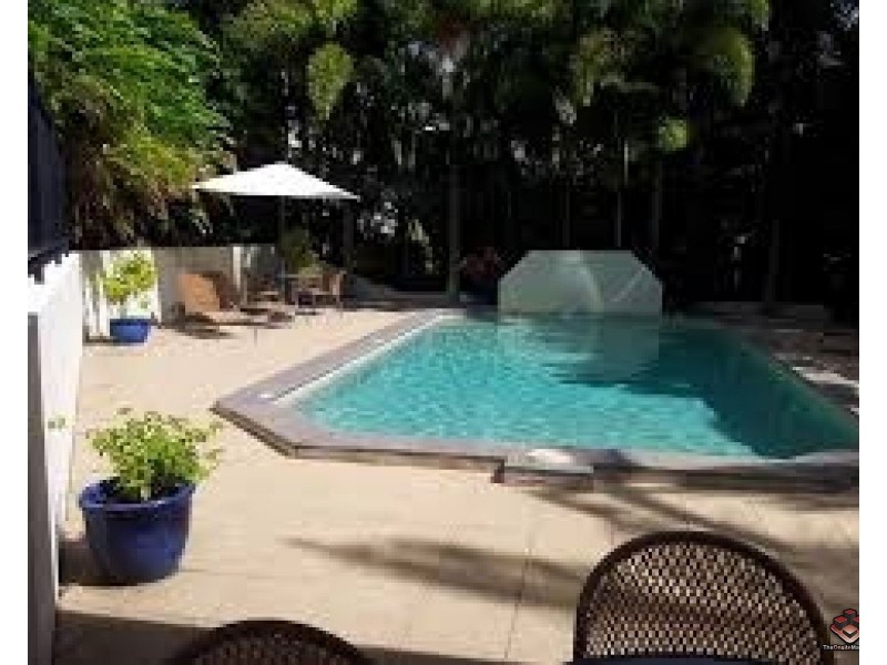 26 Moore Street, Trinity Beach QLD 4879