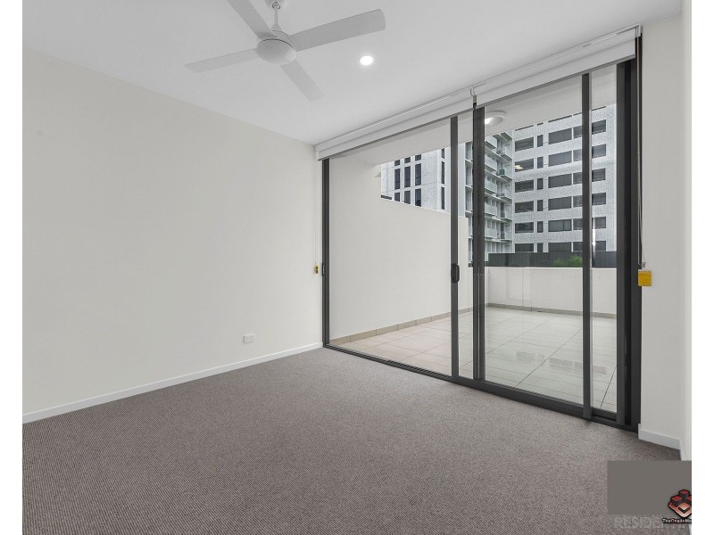 8 Dickens Street, Spring Hill QLD 4000