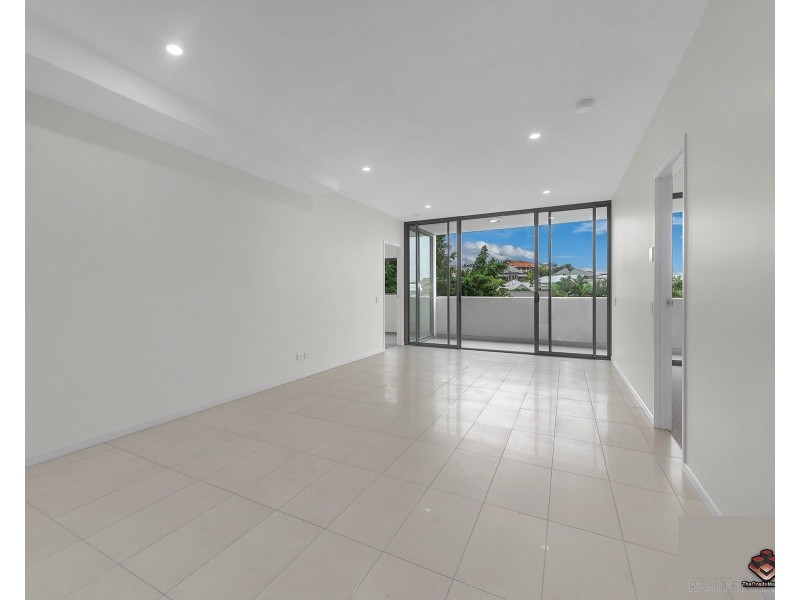 8 Dickens Street, Spring Hill QLD 4000