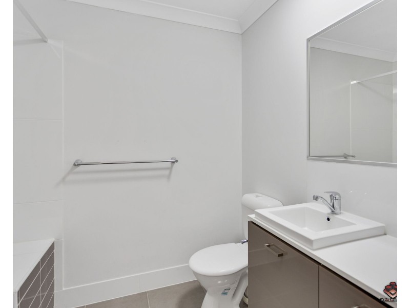 1 Bass Court, North Lakes QLD 4509