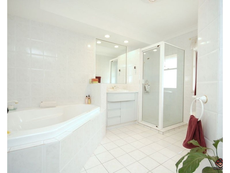 7 Boyd ST, Bowen Hills QLD 4006