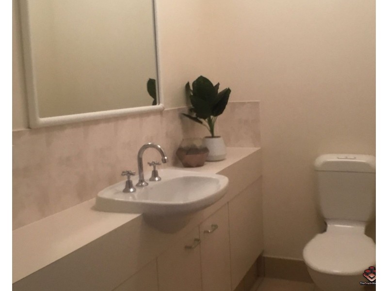 6/60 Caseys Road, Hope Island QLD 4212